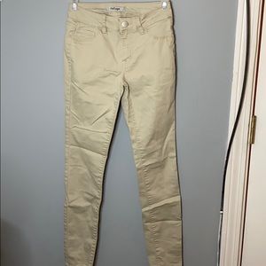 Khakis Skinny Jeans